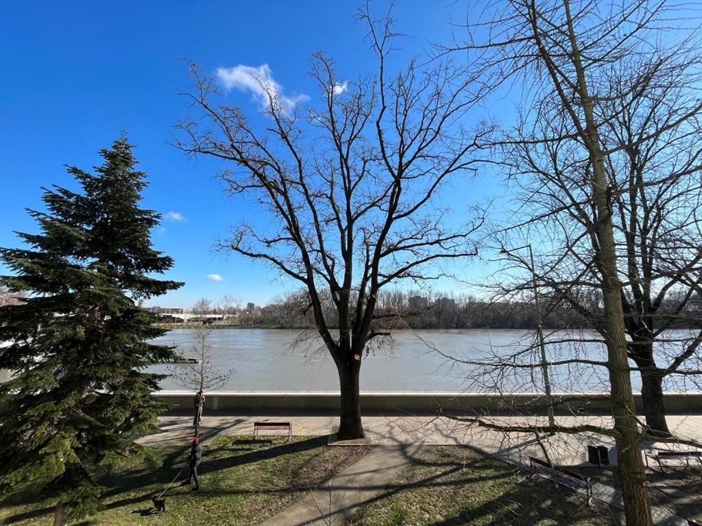 Hip Riverview Bestern Szeged Kültér fotó