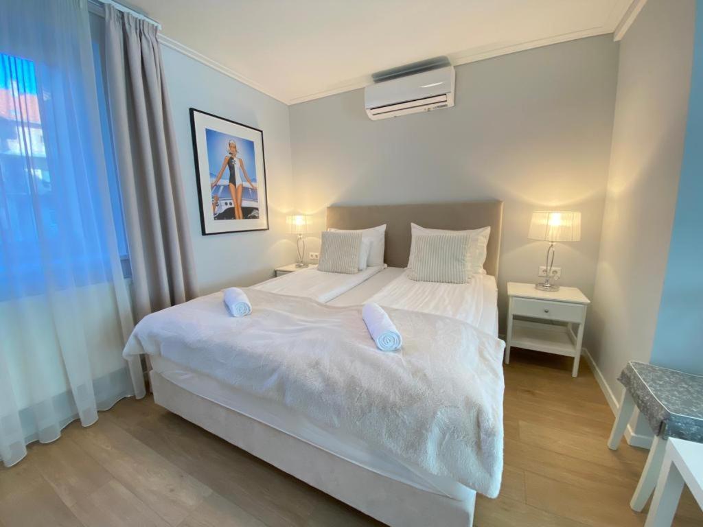 Hip Riverview Bestern Szeged Kültér fotó